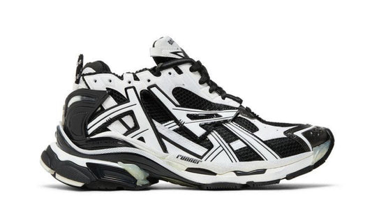 BLN Runner B/W