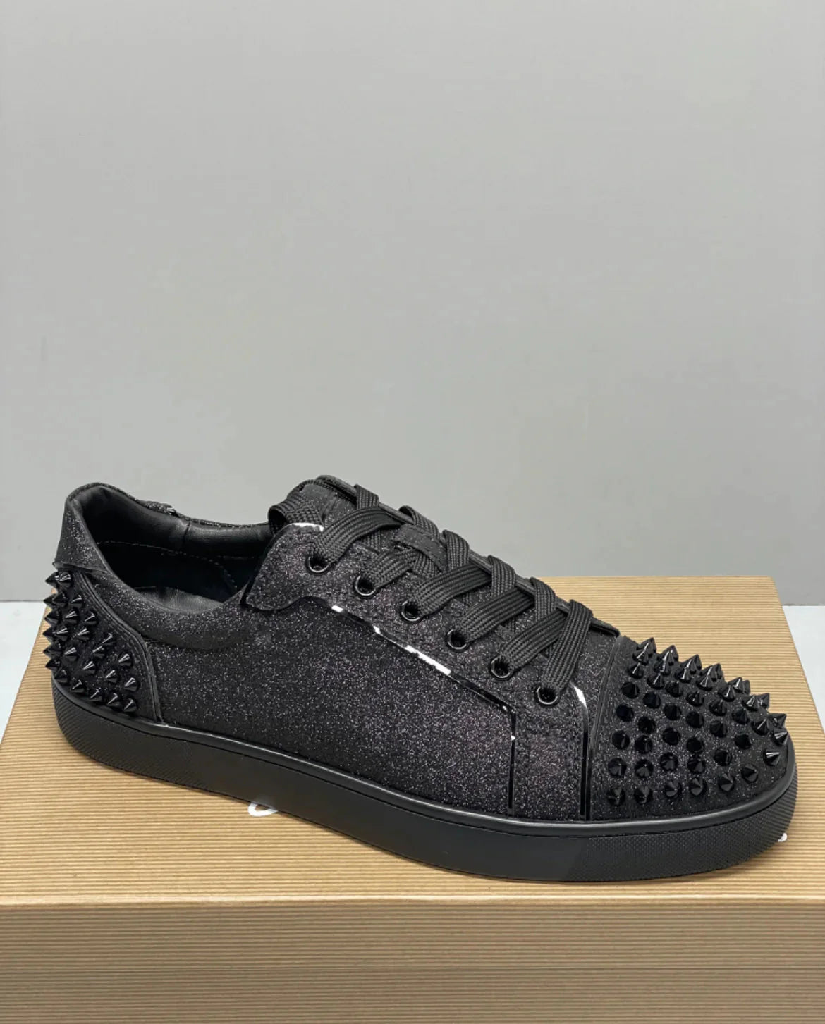 LOUB glitter spikes