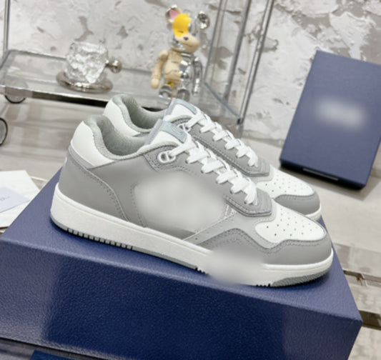 DD Monogram White/Gray