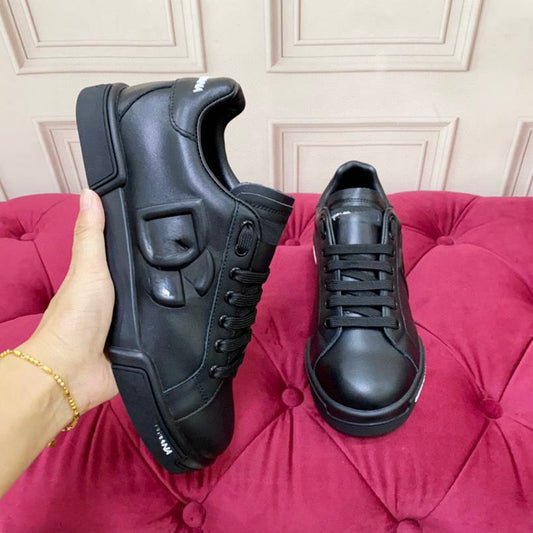 D G Black